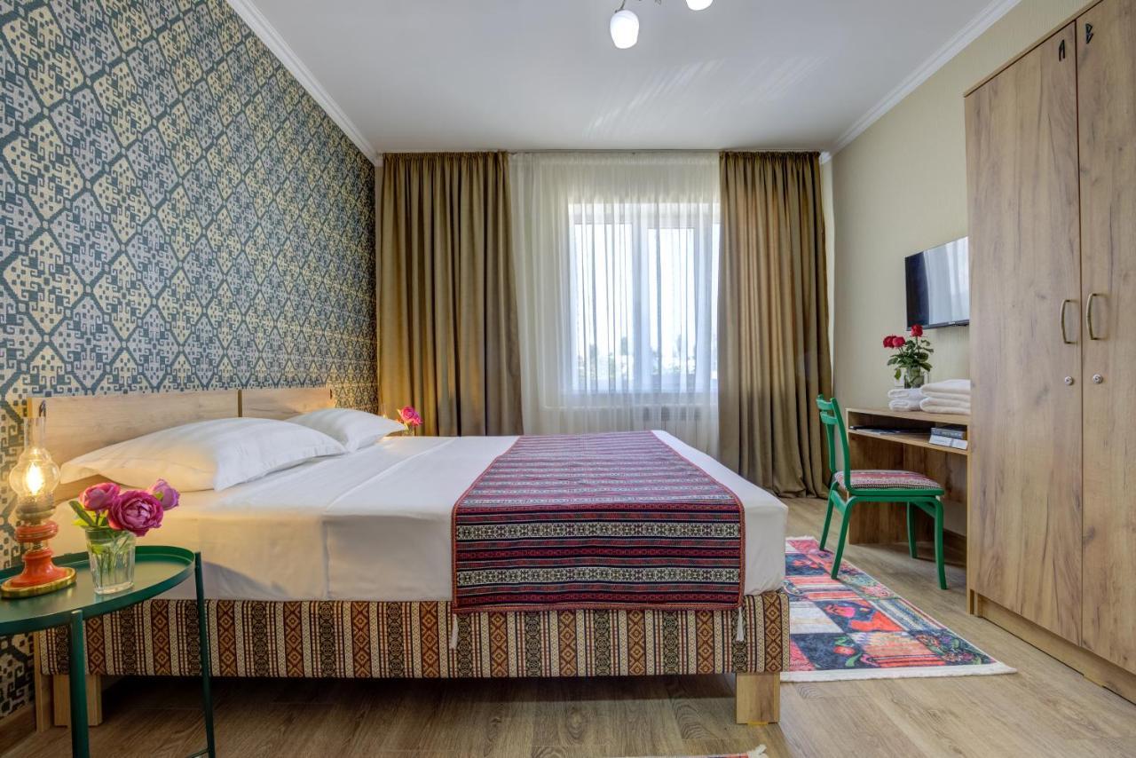 Ordo Hotel Karakol Exteriör bild
